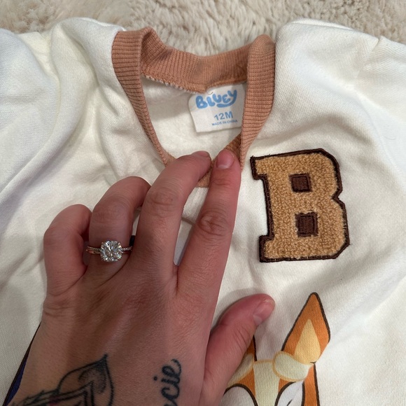 bluey crewneck - Picture 2 of 2